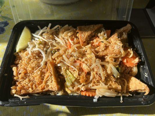 Pad Thai tofu.