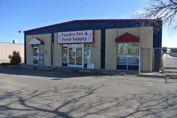 Poudre Pet & Feed Supply