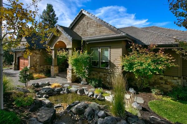 Selling a home requires a high level of attention to detail. Lisa has that, and can make the process smooth.