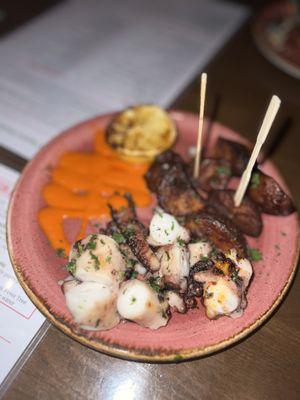 Pulpo Asado (~$15)