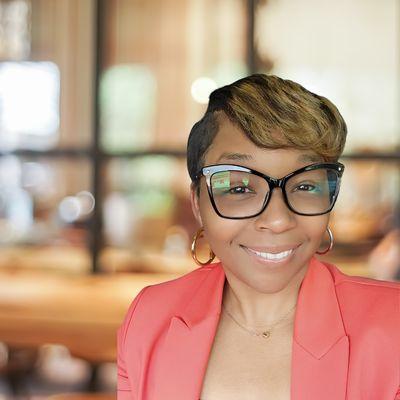 Carissa Wallace - Coldwell Banker Realty