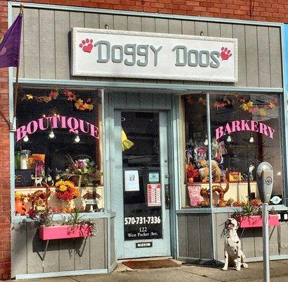 Doggy Doos Boutique & Barkery
