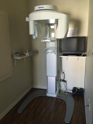 Smile Attractions pano Xray.