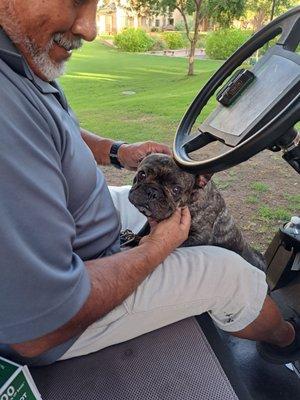 So, miss Shae loves Sam the groundman and I think Sam loves her back!