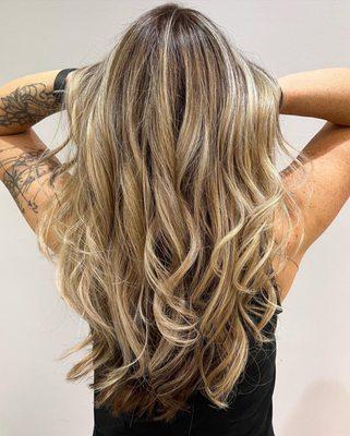 JK Tangles Salon