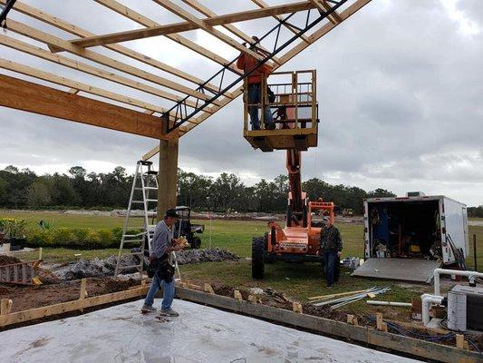 Differenza Homes building a custom barn.