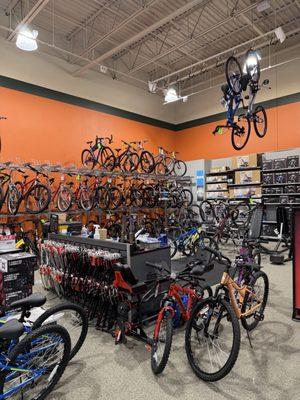 DICK'S Sporting Goods