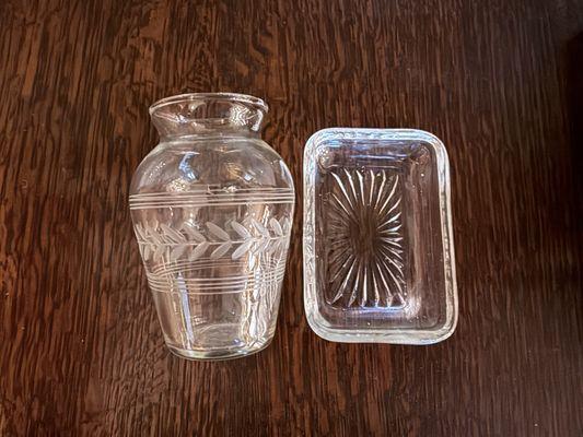 Lovely bud vase and ring tray