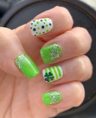 Rockin my St. Patrick's Day nails! By Leslie