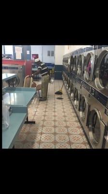 Laundromat Richmond Wash Center