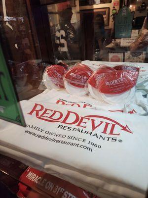 Tees and pizza cutter wheels