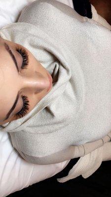 La La Lashes Boutique