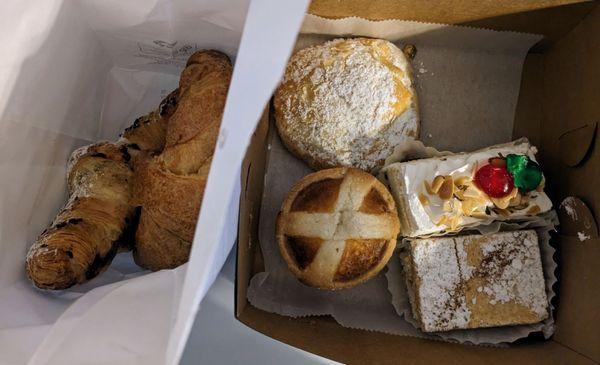 La Dolce Vita Italian Bakery