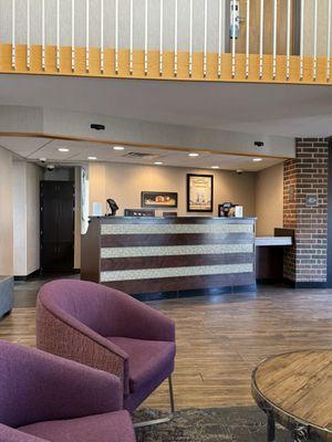 Always empty front desk!