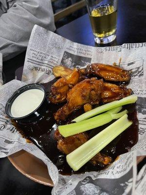 Underdog Sports Bar & Grill