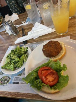 Tony & George's Seafood & Italian Restaurant