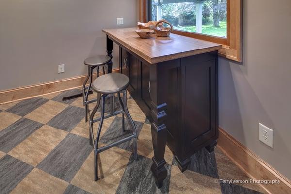 Rebecca Abraham Design