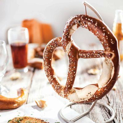 10 oz Bavarian Soft Pretzel