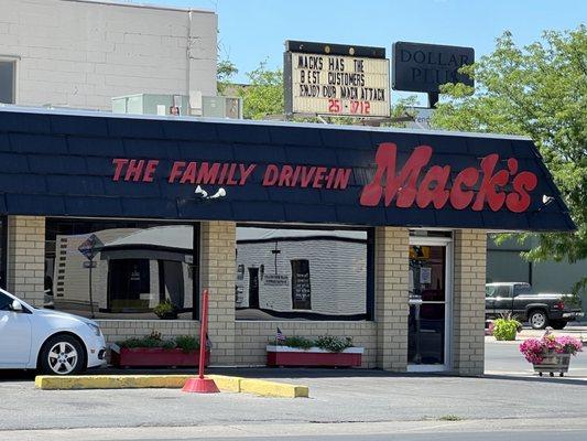 Mack's Family Drive In
