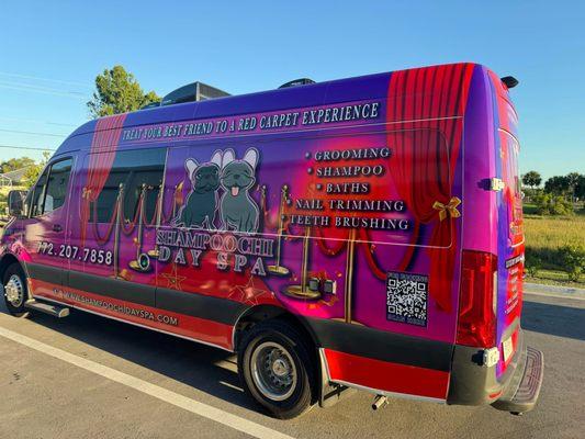 Shampoochi Day Spa LLC