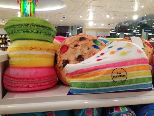 Pillows that smell so yummy I would worry about drooling in your dreams.