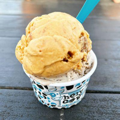 Everything you do is quite angelicate Jackpot (Salted Butterscotch Ice Cream w/ house-made biscoff bark pieces) & Peanut Butter Oreo