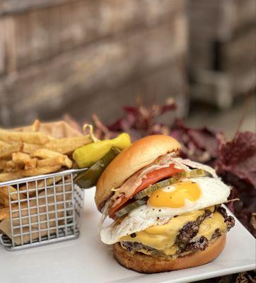 The Knickerbocker Tavern