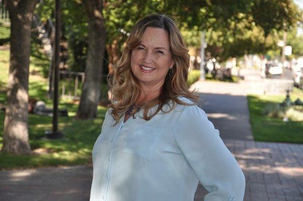 Christina Brown - Valley Home Realty