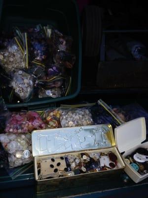 Suhlahan's Luck Antiques at Lisa's II Antique Mall