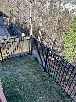 B Line Fencing & Services