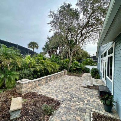 Patio pavers install