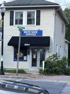 Brite Shoe Service