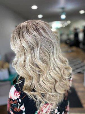 Bella Bella Salon & Suites