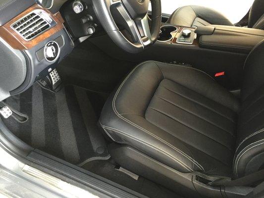 Front Seat steam cleaned and condition