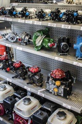 Spray pumps, kits and parts