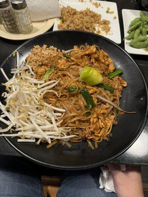 Pad Thai with chicken