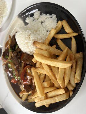 Lomo Saltado