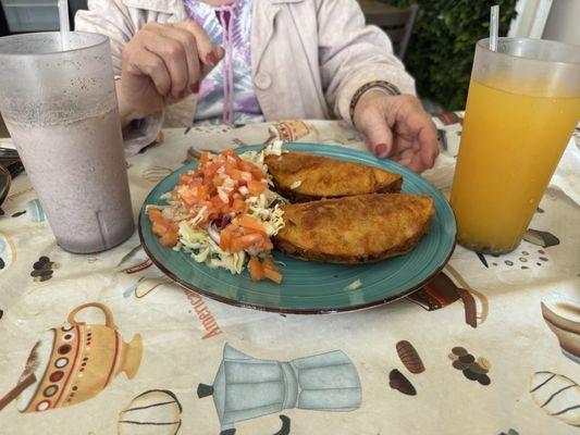 Nicaraguan enchiladas