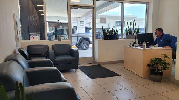 Clark Chevrolet - Repair Center