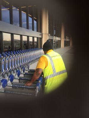 This guy bullied me into giving up my cart, claiming I stole it.