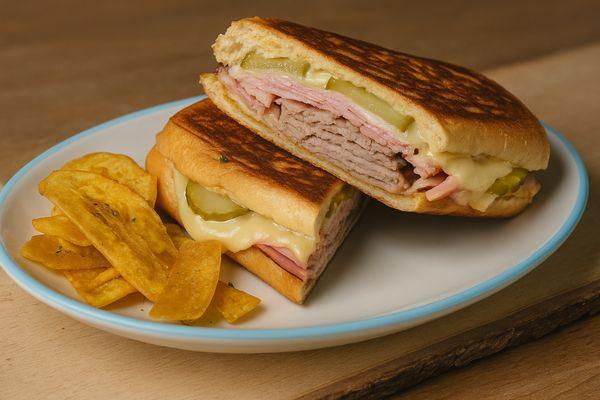 (24 hr lechon) Pan Cubano