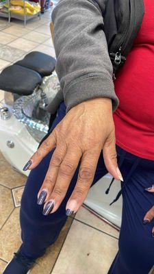 Coming off extremely fast. New girls work