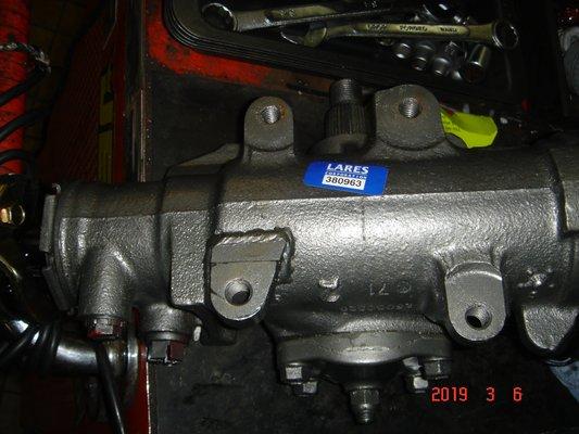 BOITIER LARES cassé et ressouder c;est ça le travail chez LARES mais c;est bien repeint !!!!!!!!