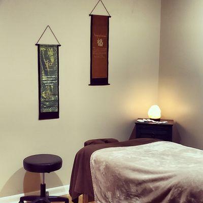 Massage Therapy room for Tongen Touch™ Massage Therapy.
