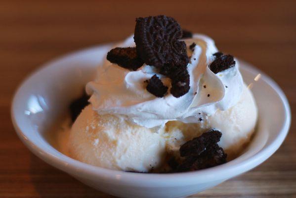 Oreo Ice Cream! Yum!