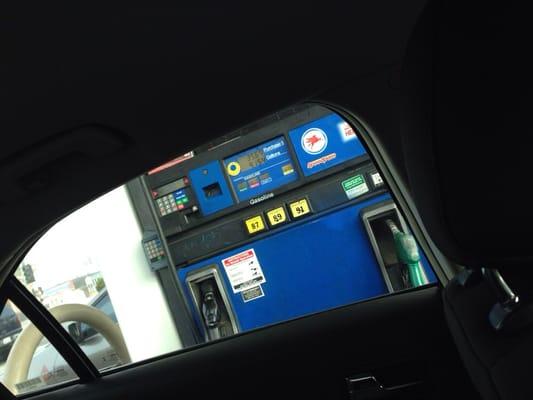 Gas pump