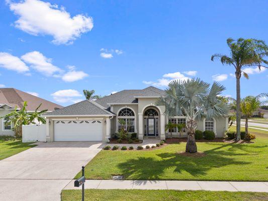 Julio Salgado-RE/MAX Premier Properties