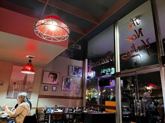 New Yorker Pizza & Restaurant