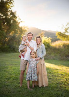 NYC outdoors family photographer