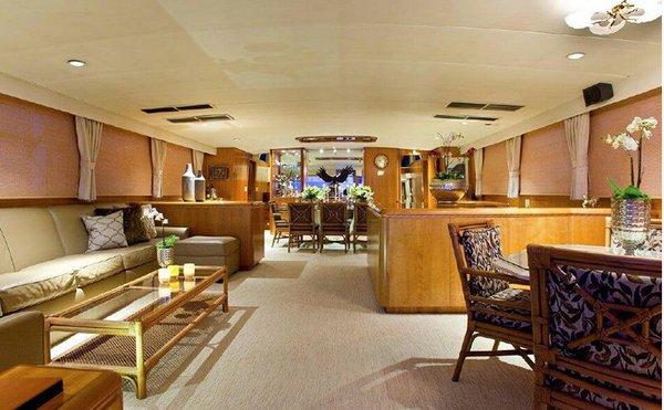 Blue Water Yacht Charter